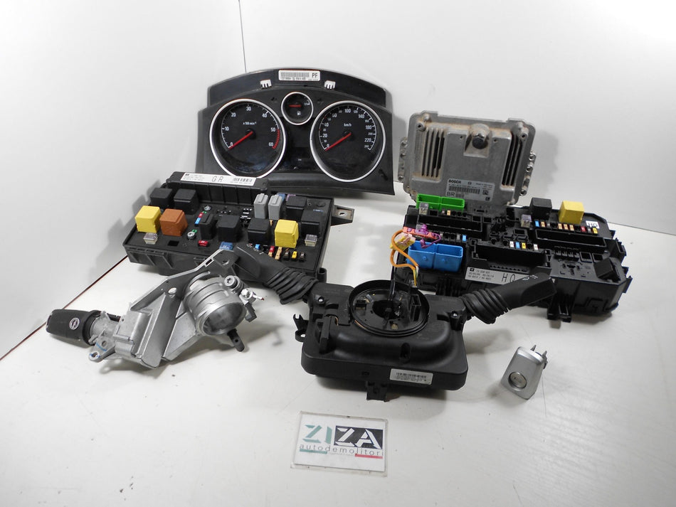Kit Chiave ECU Opel Zafira B 1.9 CDTI 120cv Z19DT 2006 0281012549 55198922