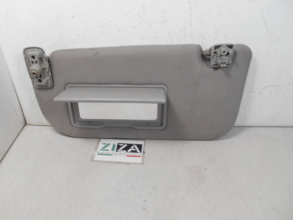 Aletta Parasole Sinistro Kia Sportage KM 2006