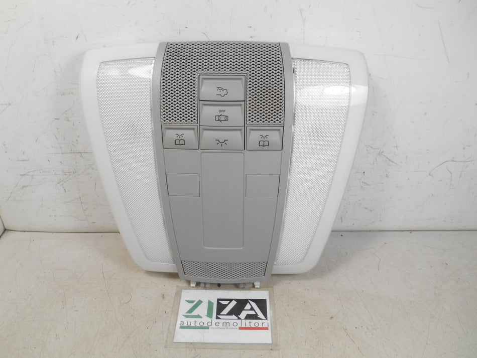 Plafoniera Luce Interna Anteriore Mercedes GLK X204 2015
A2048202001 A2048202275