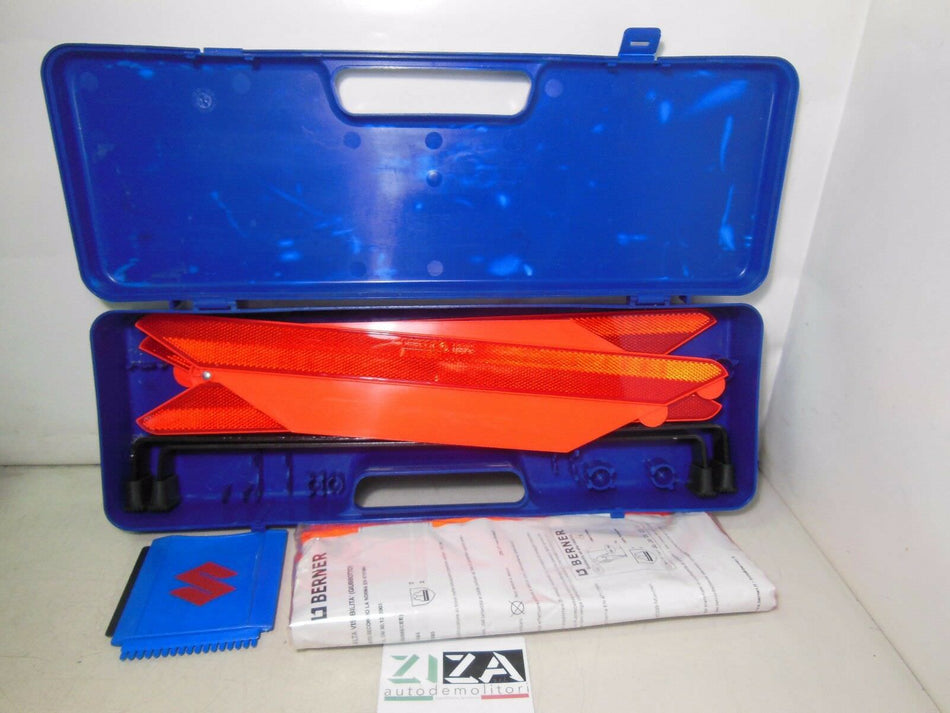 Kit Triangolo Giubbotto Emergenza Suzuki Swift IV 2007 27R0391104