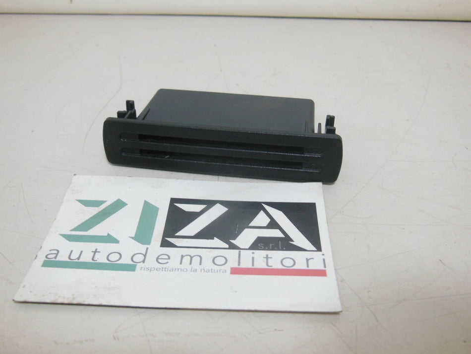 Portamonete Ford Fiesta VI 2009 8A61-A06003-AEW