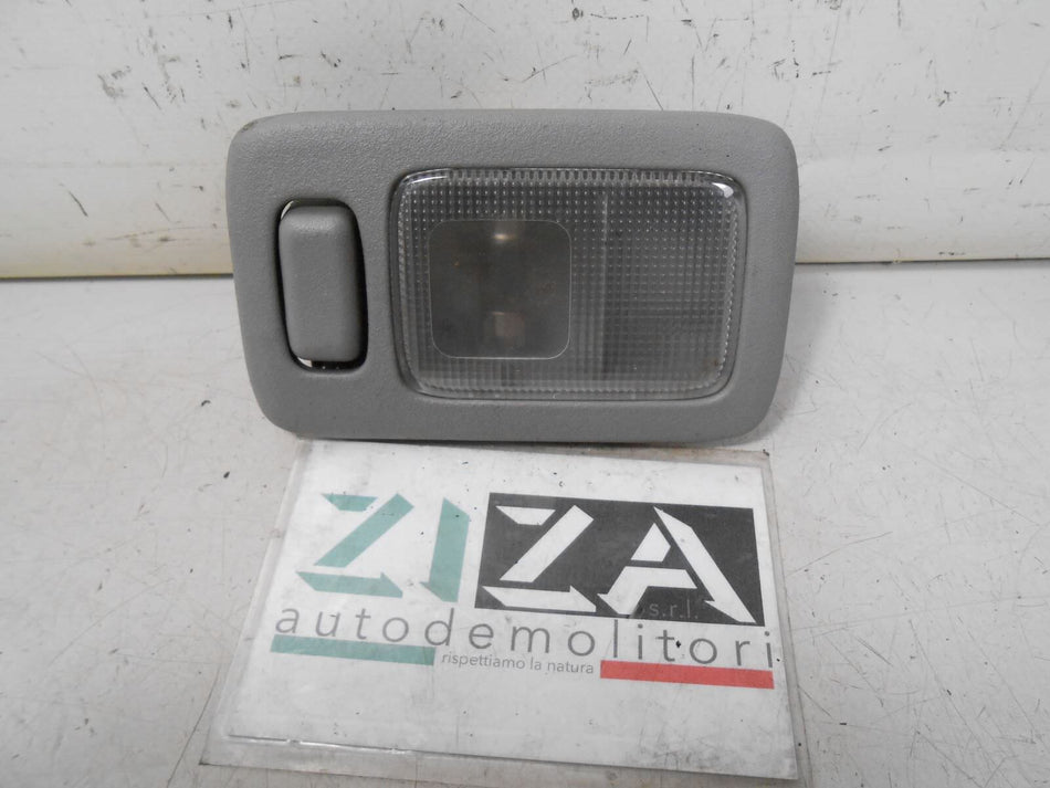 Luce Interna Posteriore Destra = Sinistra Mitsubishi Pajero III 2002