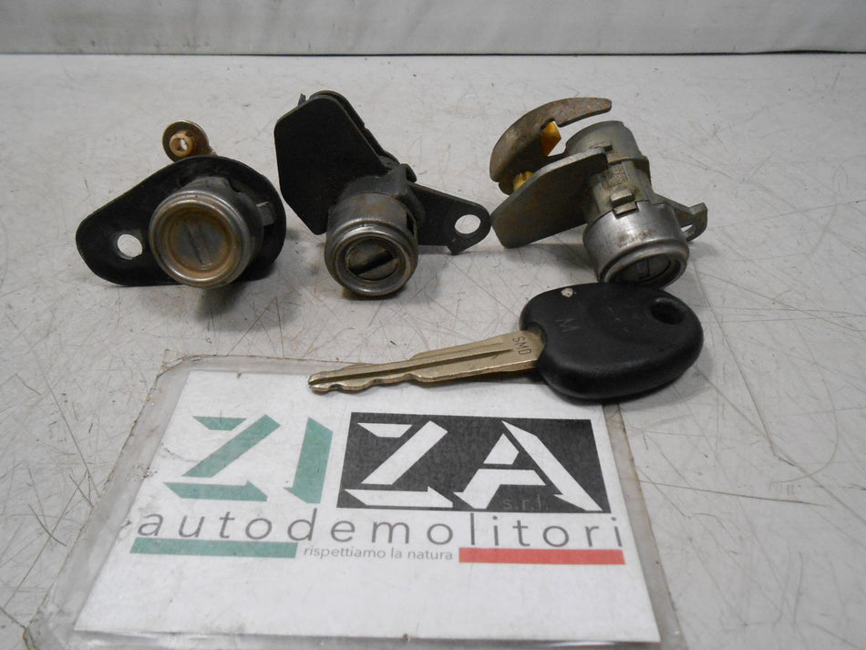Set Chiave + Nottolini Porte  e Portellone Hyundai Santa Fe SM I 2002