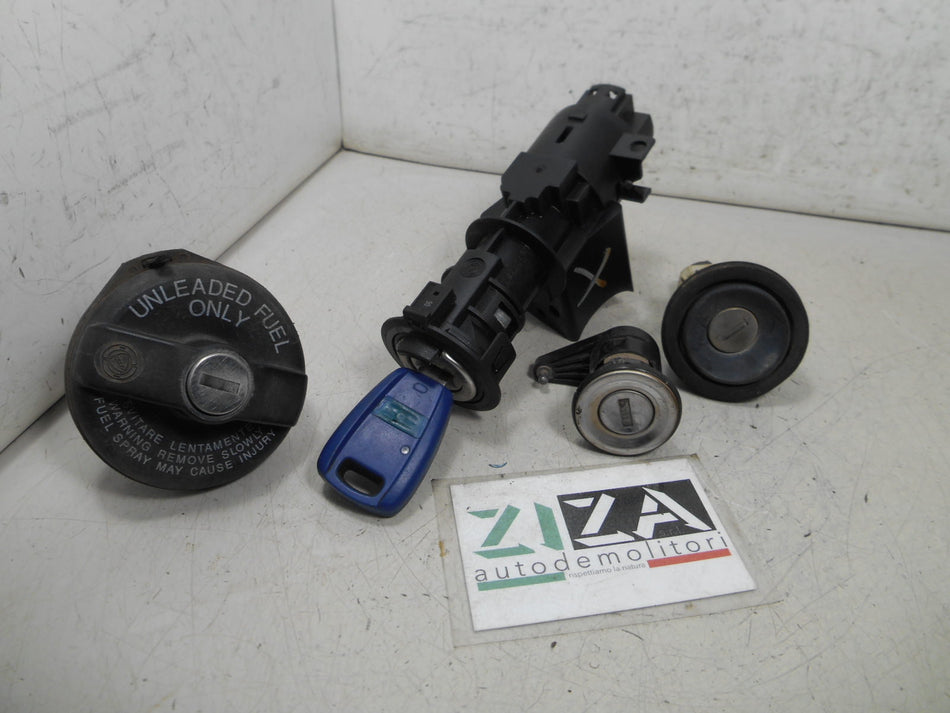 Chiave + Cilindretto Avviamento + Antenna Fiat Punto 188 2000 46528244
