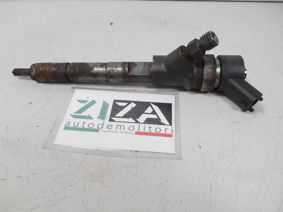 Iniettore Toyota Yaris XP10 1.4 55kw 1NDTV 2003 23670-33010 0445110085