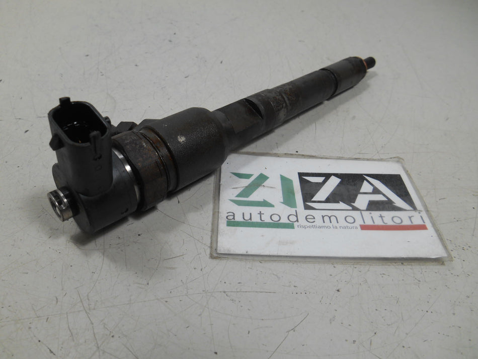 Iniettore Opel Corsa D 1.3 CDTI 66kw 90cv Z13DTH 2007 0445110183