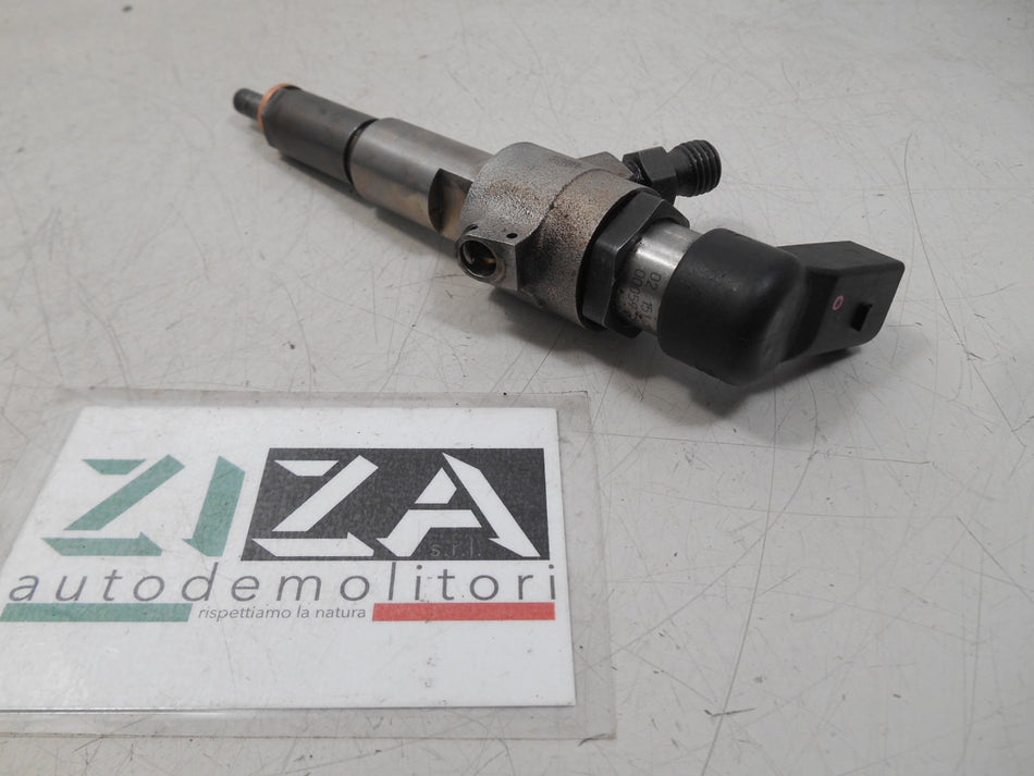 Iniettore Citroen C3 I 1.4 HDI 50kw 68cv 8HX 2002 9645988580