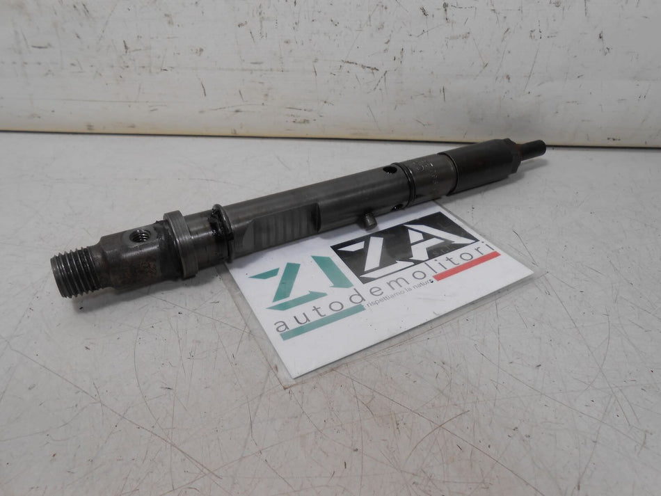 Iniettore Audi A6 Avant C5 2.5 110kw AKN 1999 059130201AE