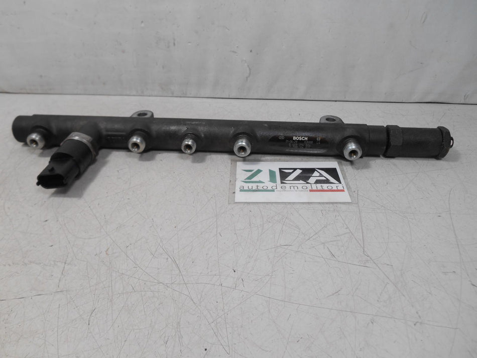 Flauto Iniezione Opel Vivaro 1.9 DTI 74kw F9QU7 2003 0445214024 7700114017