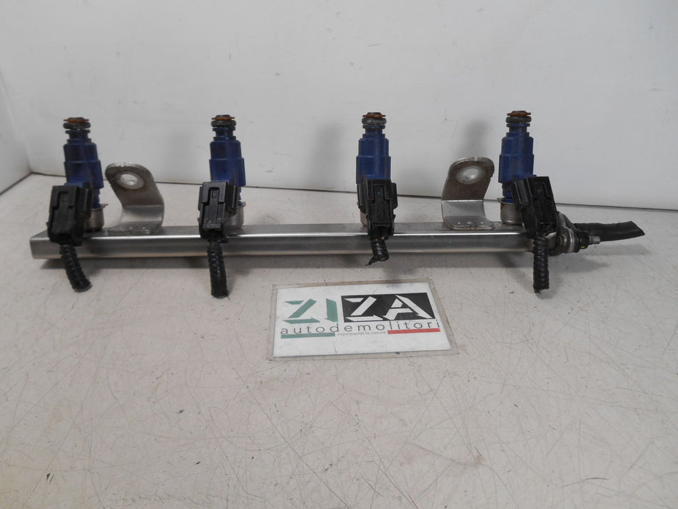 Flauto + Iniettori Benzina Hyundai ix20 1.4 66,2kw 90cv G4FA 2012 35310-2B000