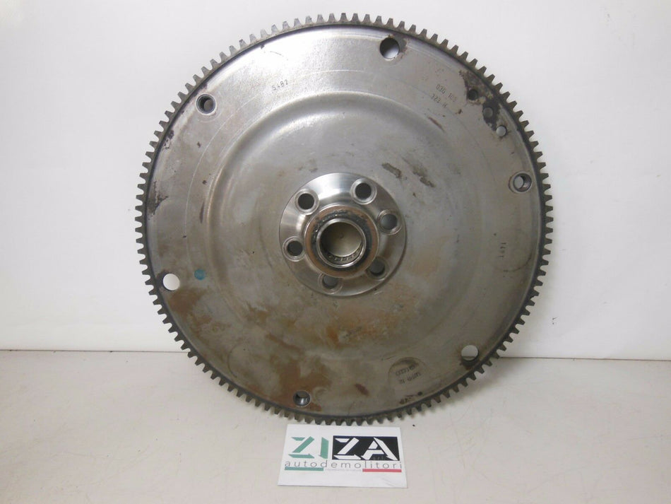 Volano Audi A4 2.0 TDI 2009 03G105323H