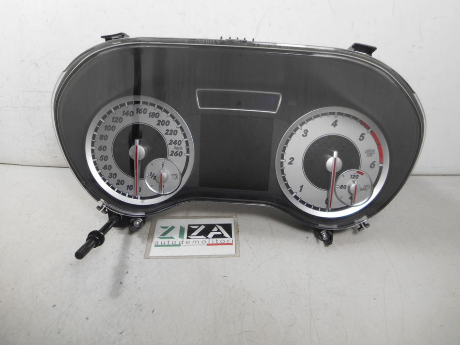 Quadro Strumenti Mercedes W176 A180 CDI 1.5 80kw K9K 2015 A1769003303