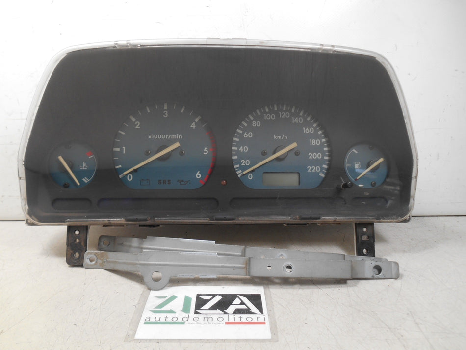 Quadro Strumenti Land Rover Freelander I 2.0 71,6kw 20T2N 2000 LR0008003