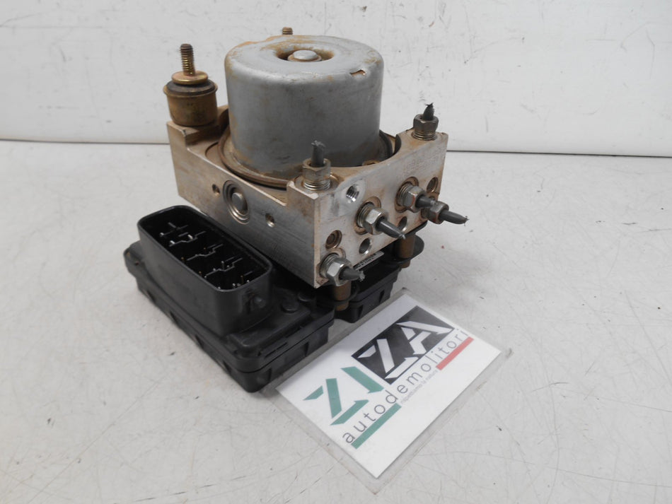 Centralina ABS Toyota Yaris XP10 2005 44510-52300 89541-52230