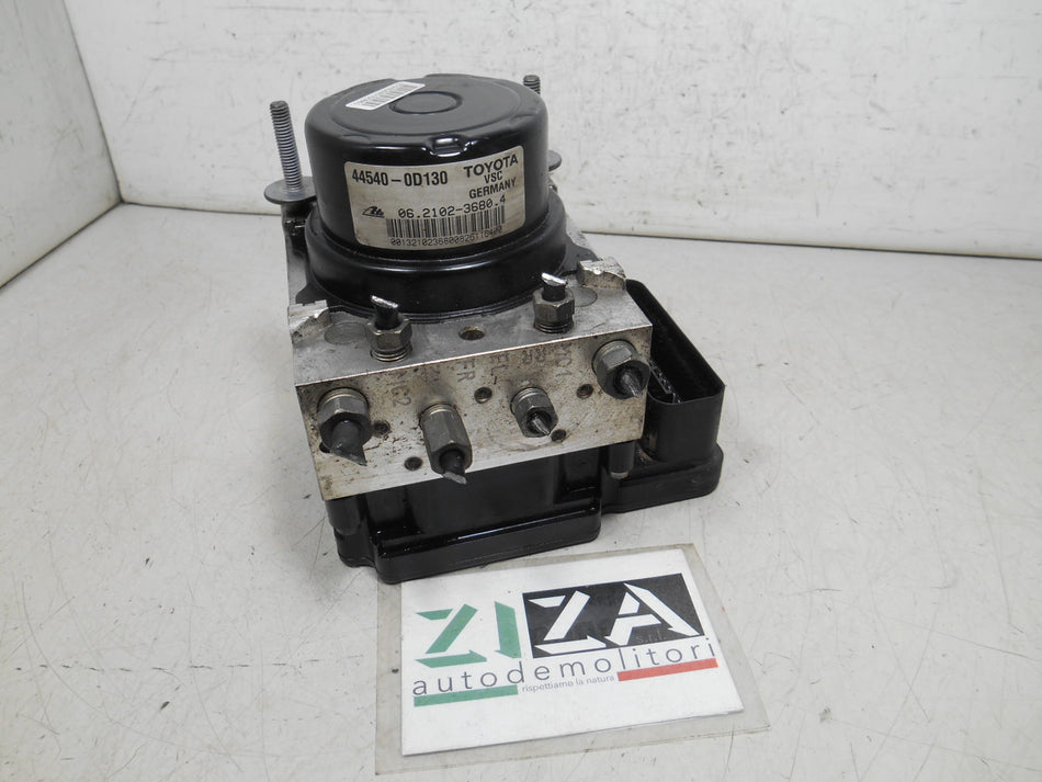 Centralina ABS Toyota Yaris XP130 Res 2016 44540-0D130 89541-0D330