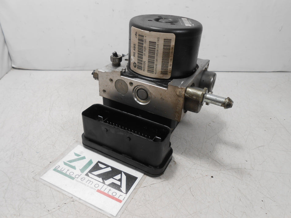 Centralina ABS Chrysler Voyager IV 2.8CRD 150cv 2.8L 2006 P04721522AC