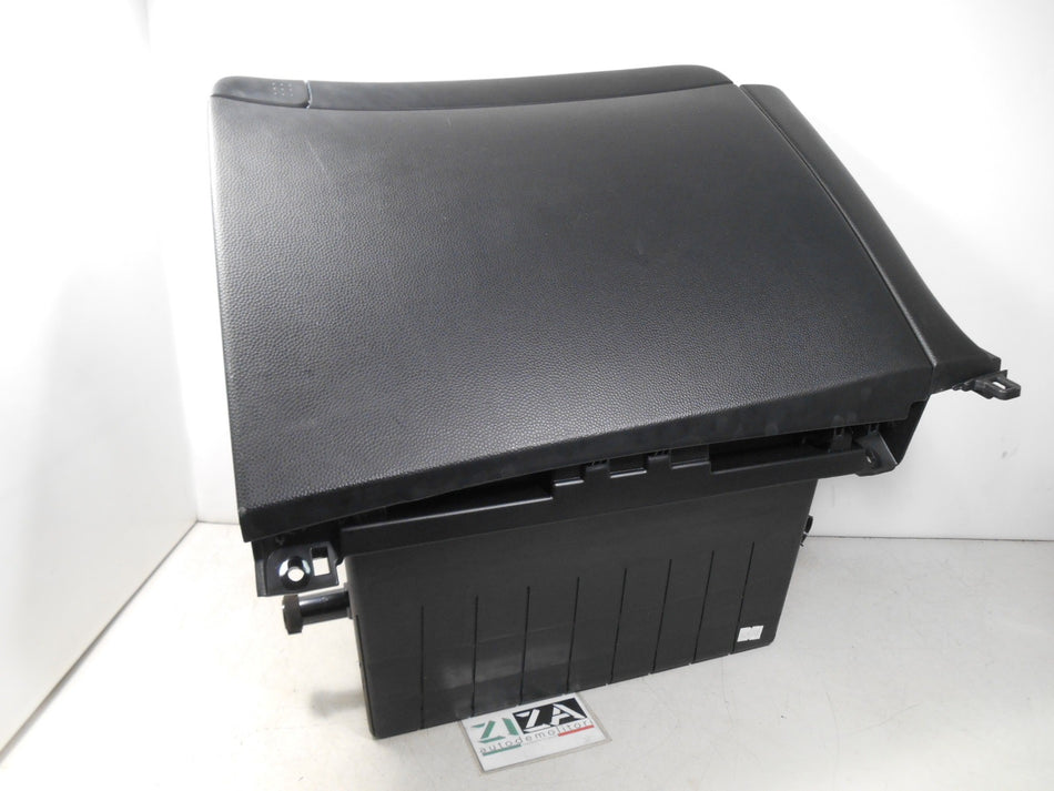 Cassetto Vano Portaoggetti Kia Soul II PS 2015 84510-B2030EQ