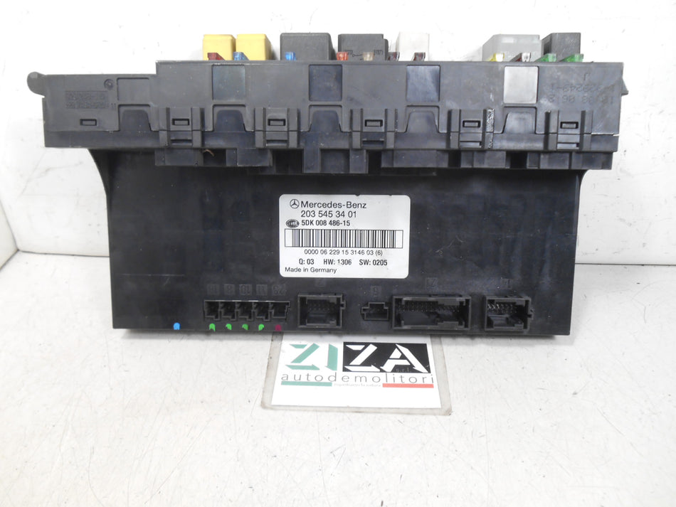 Scatola Fusibili Mercedes W203 C220 2.2 CDI 105kw 611962 2002 2035453401