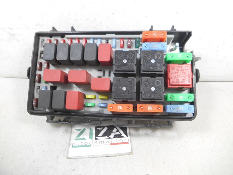 Scatola Fusibili Fiat Grande Punto 1.3 Mjet 75cv 2006 51775622