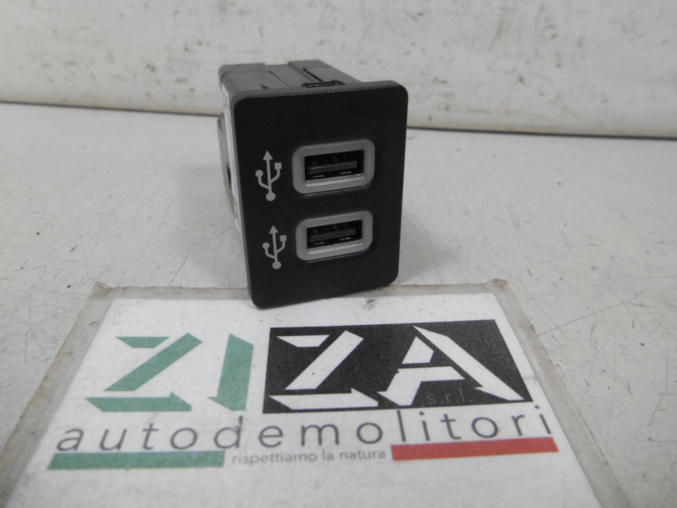 Presa Porta Ingresso USB Ford Kuga III 2022 HC3T-14F014-DC