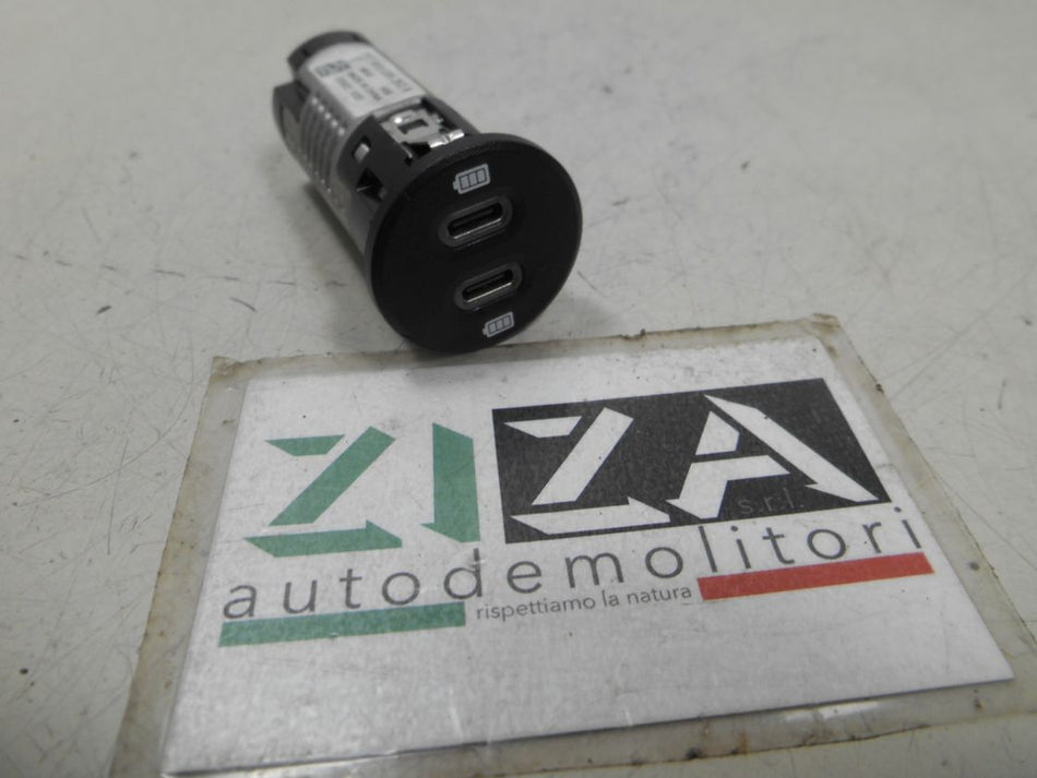 Presa Porta Ingresso USB Type-C Porsche Cayenne 9YA 2023 9Y0035252B