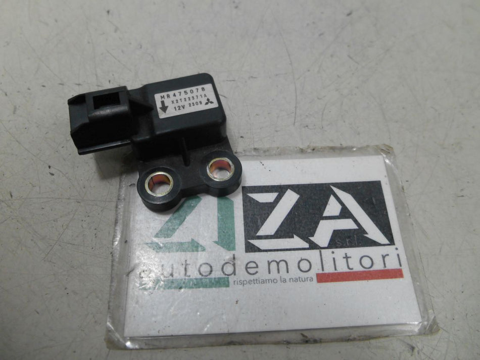 Sensore Impatto Mitsubishi Pajero III 2002 MR475078