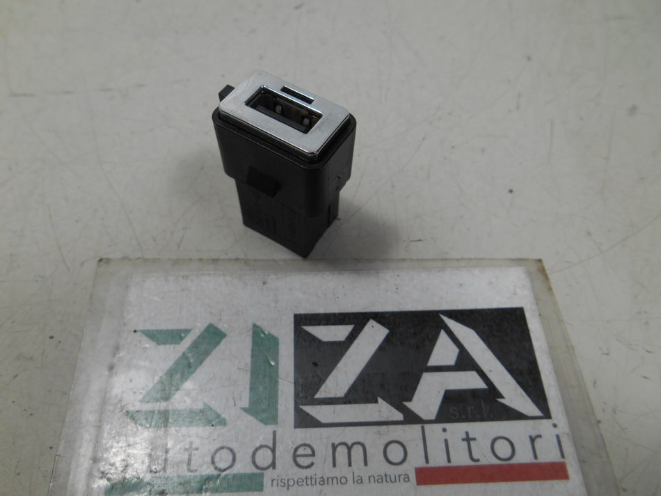 Presa Porta Ingresso USB Ford Mondeo III 2009 8M5T-19A164-BB