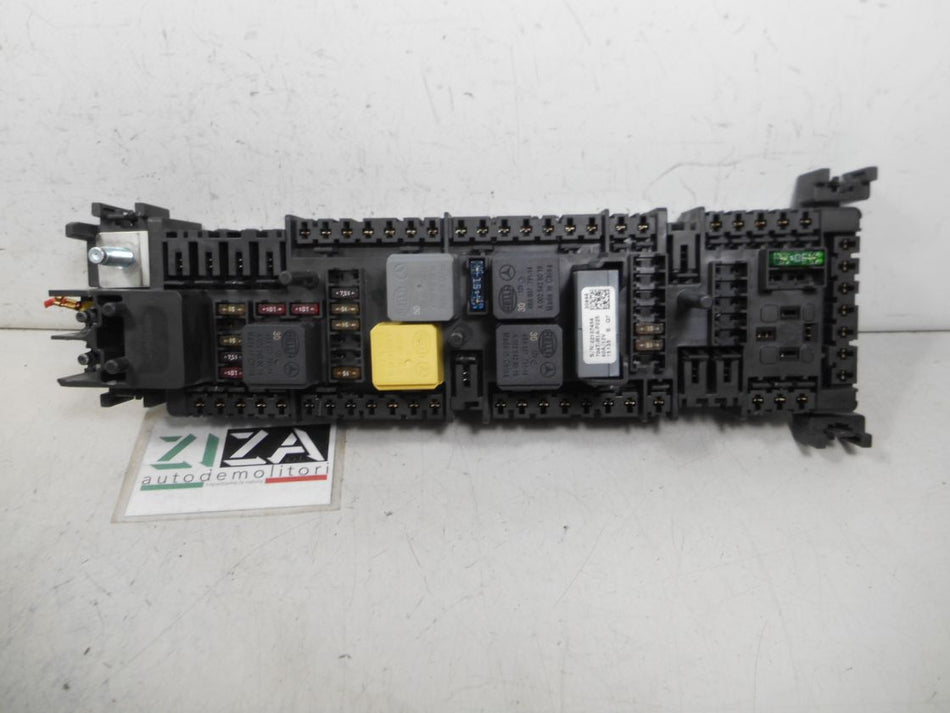 Scatola Fusibili Mercedes W176 A180 CDI 1.5 80kw K9K 2015 A2469066600