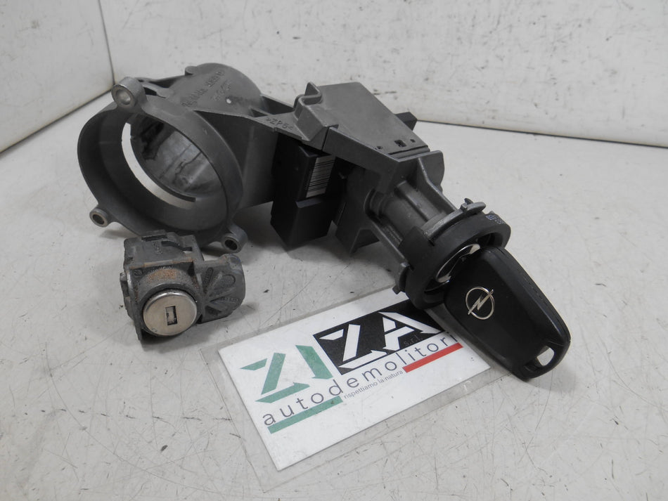Cilindretto Avviamento + Chiave + Antenna Opel Corsa D 2007 55703083