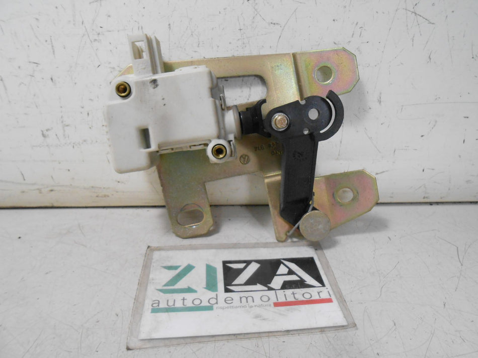 Motorino Attuatore Portellone Posteriore VW Touareg 2004 7L6827425