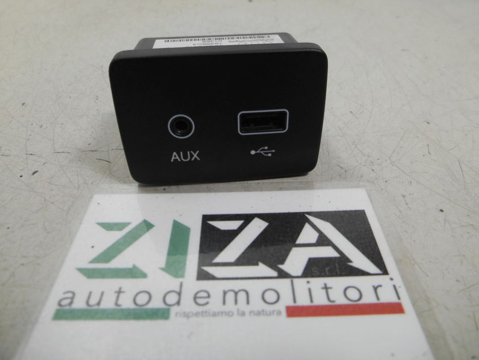 Presa Porta Ingresso AUX USB Fiat Tipo 357 2017 7356608750