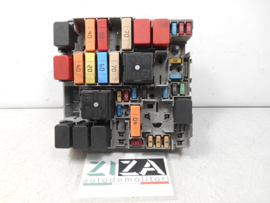 Scatola Fusibili Fiat Grande Punto 1.3 Mjet 75cv 199A2000 2008 13649758