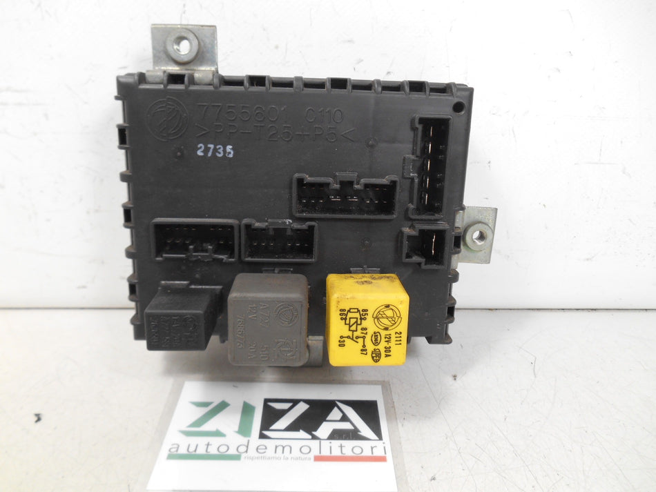 Scatola Fusibili Fiat Punto 176 1.2 44kw 60cv 176B4000 1996 7755601