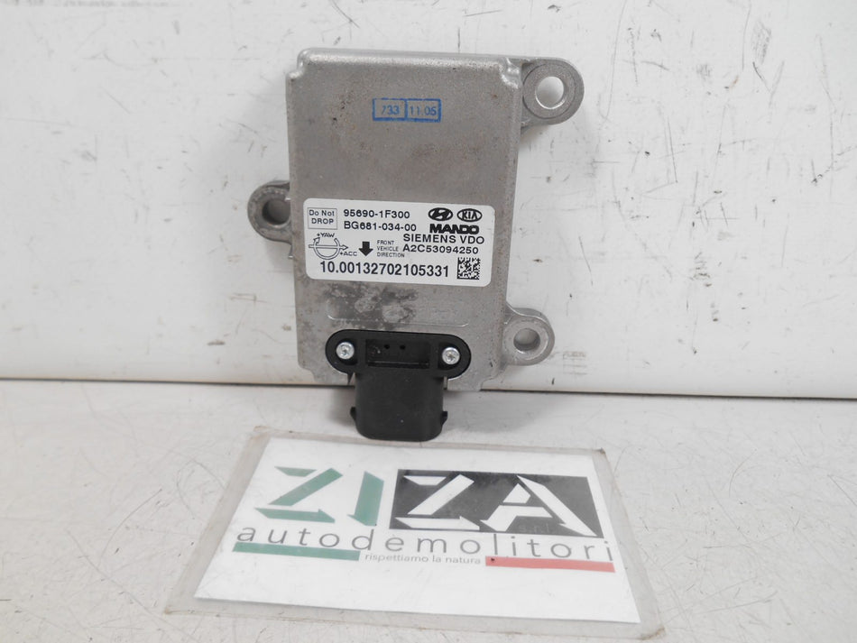Sensore Imbardata Kia Sportage KM 2006 95690-1F300
