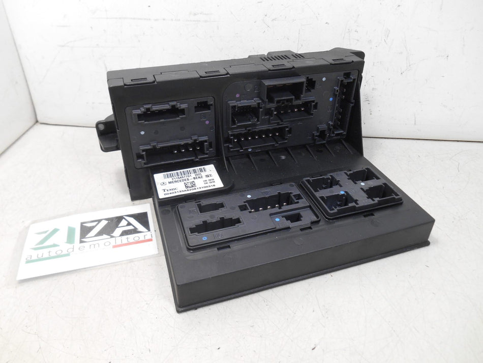Scatola Fusibili Mercedes W211 E220 2.2 CDI 125kw 646821 2008 2115457701